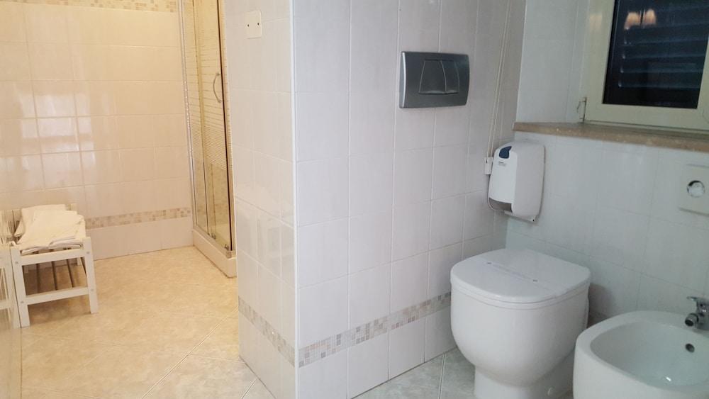 Astor Hotel 2*